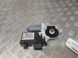 Moteur leve vitre avant gauche