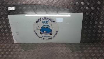 Vitre avant droit