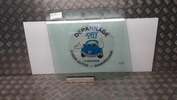 Vitre arriere droit