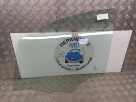 Vitre avant gauche