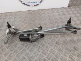 Moteur essuie glace avant