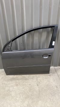 Porte avant gauche