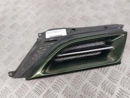 Grille de calandre gauche