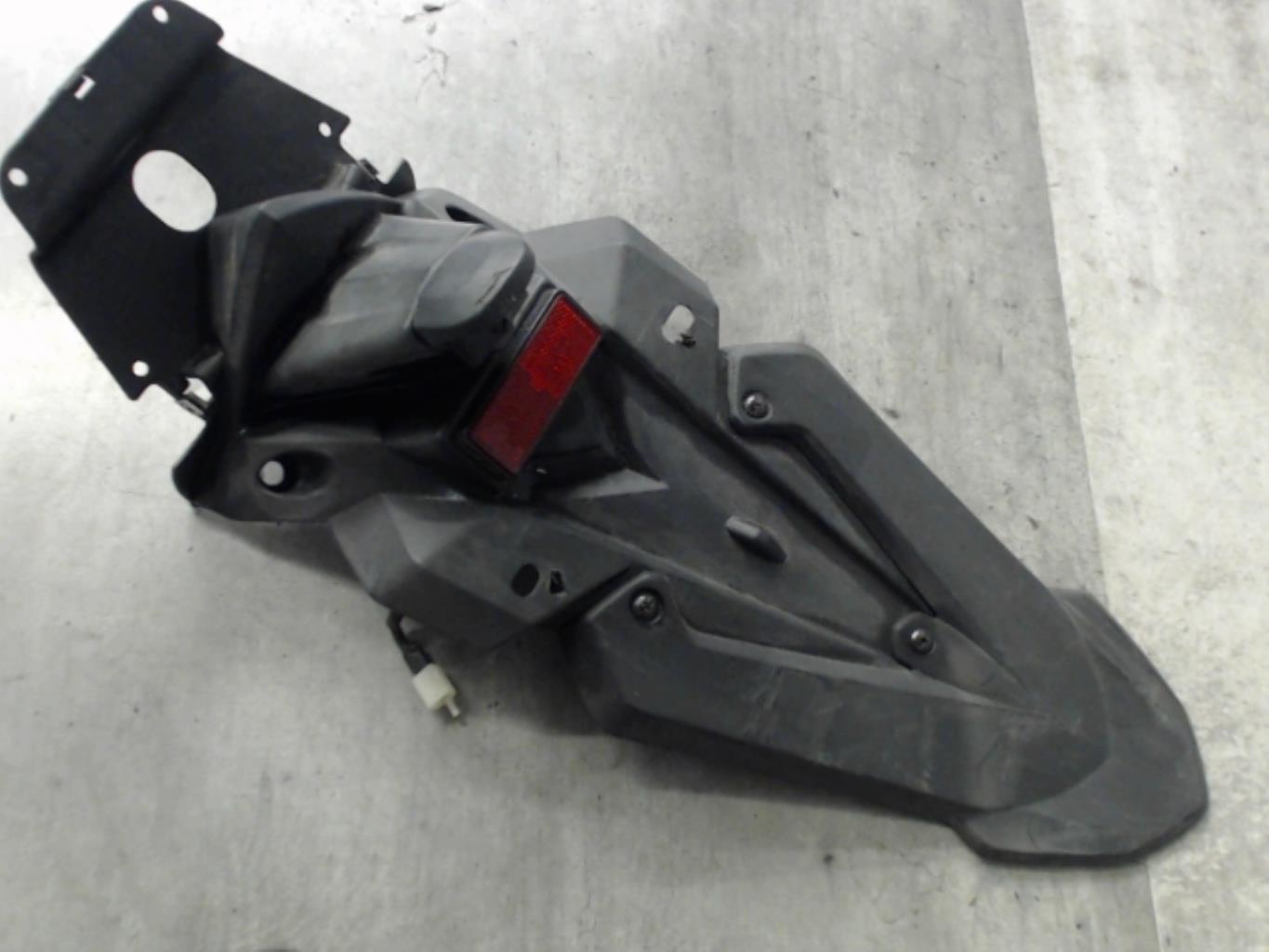 pièce détachée occasion Bavette arriere QUADRO