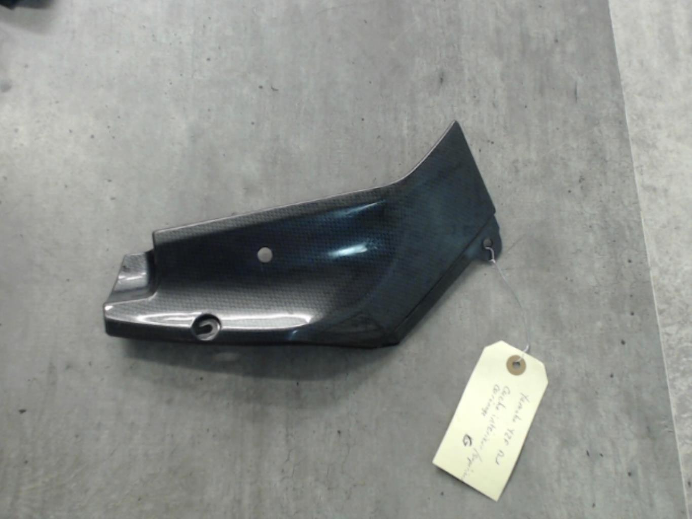 pièce détachée occasion Cache interieur carenage YAMAHA