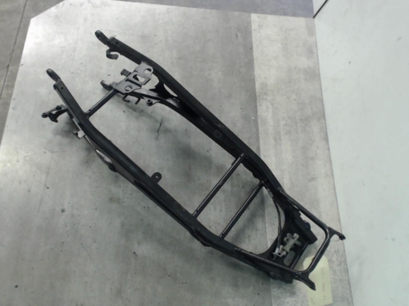 pièce détachée occasion Boucle cadre arriere HONDA