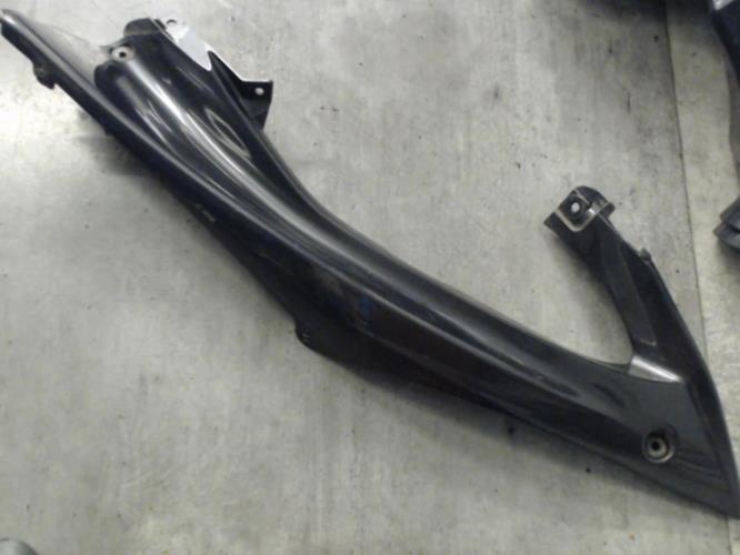 pièce détachée occasion Cache lateral droit YAMAHA