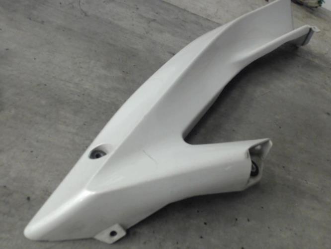 pièce détachée occasion Cache lateral droit YAMAHA