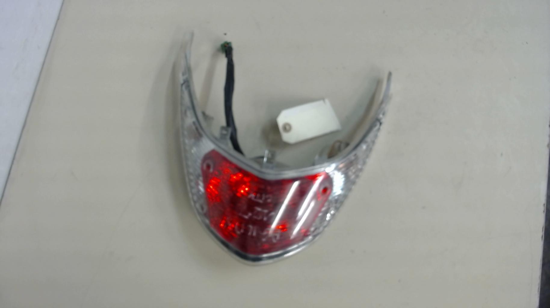 pièce détachée occasion Bloc feu + clignotants KYMCO