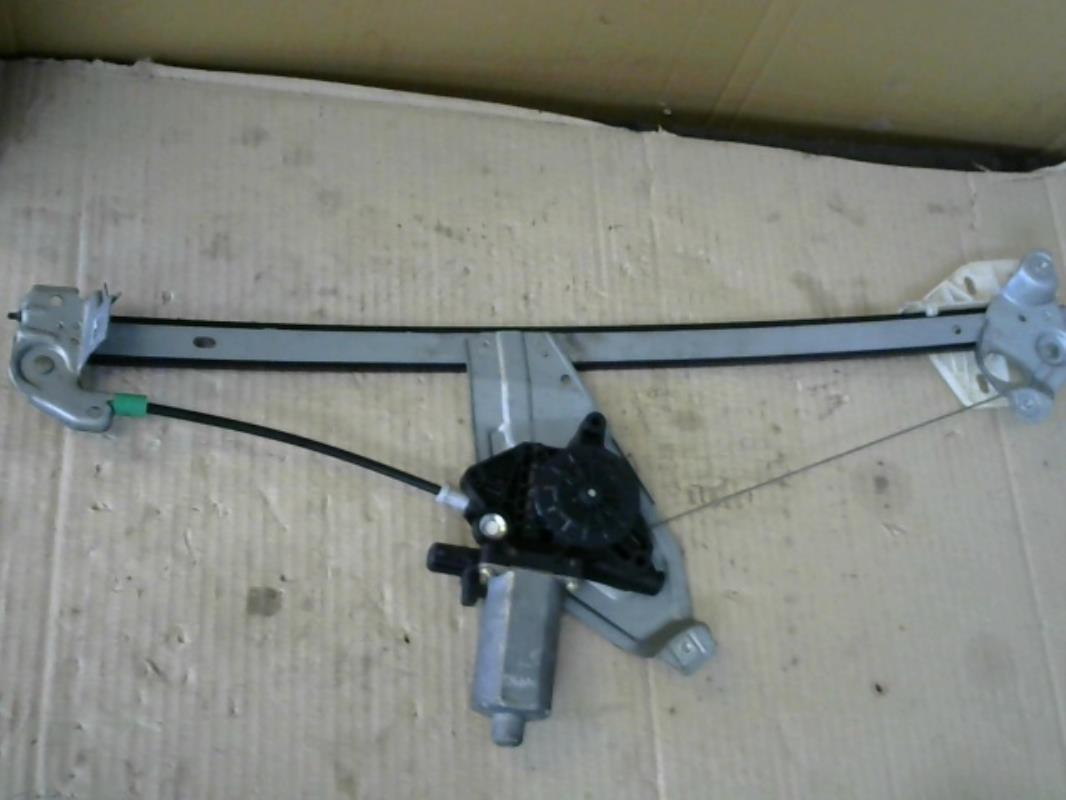 Elevalunas eléctrico delantero izquierdo