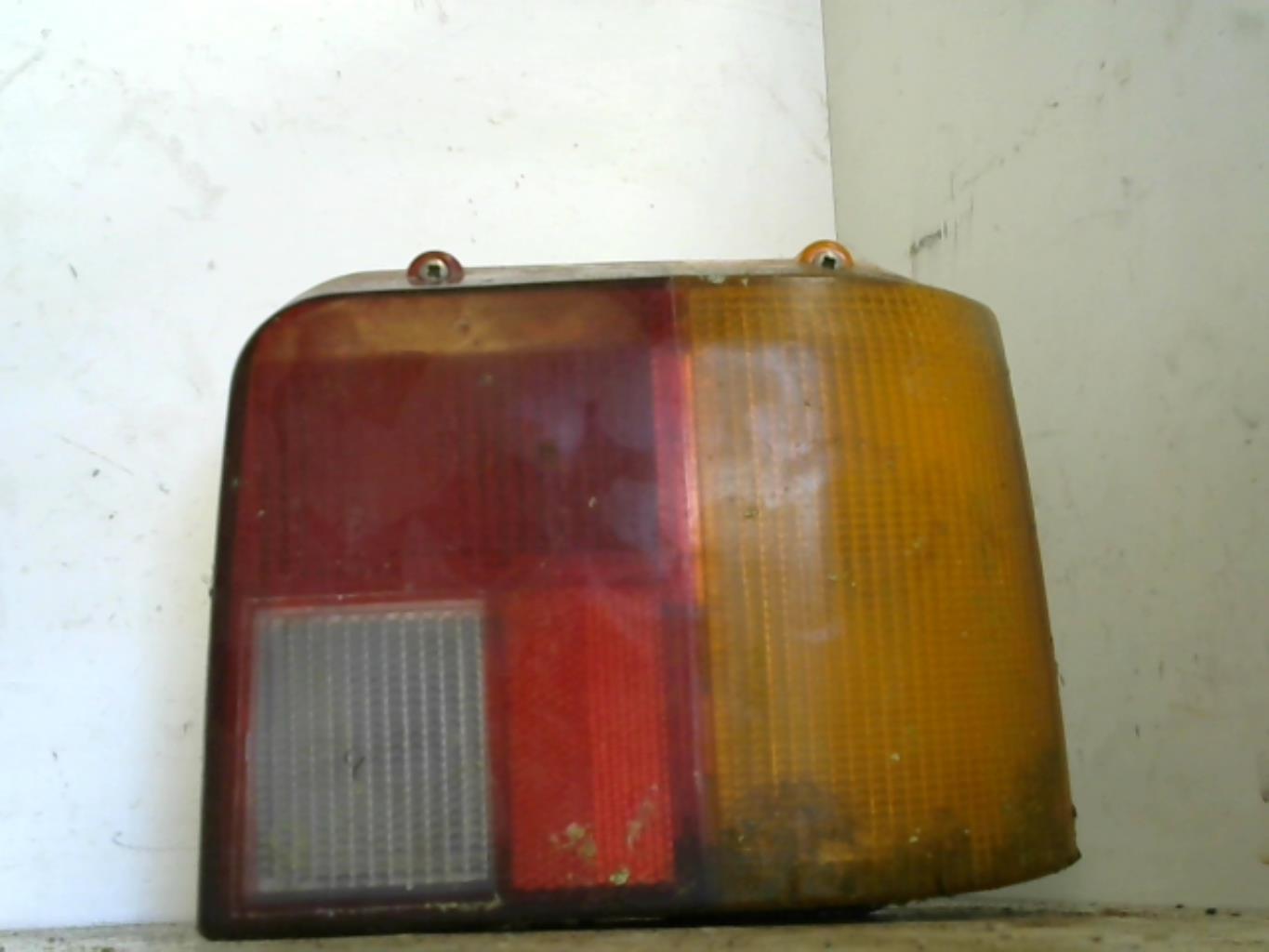 Fanale posteriore principale destro (luci)