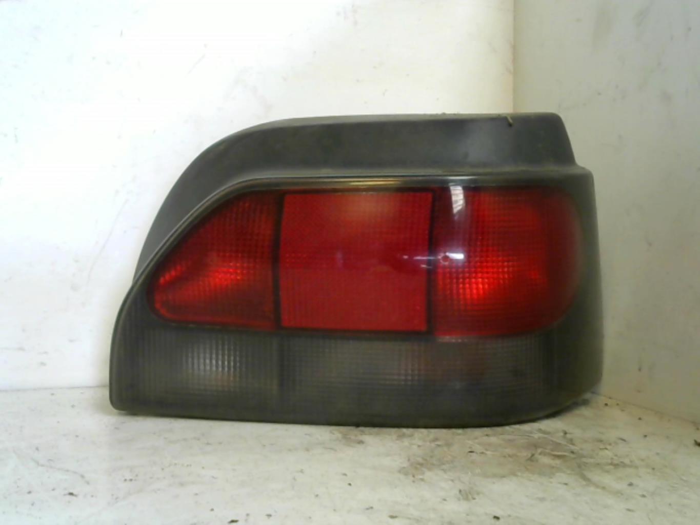 Fanale posteriore principale destro (luci)
