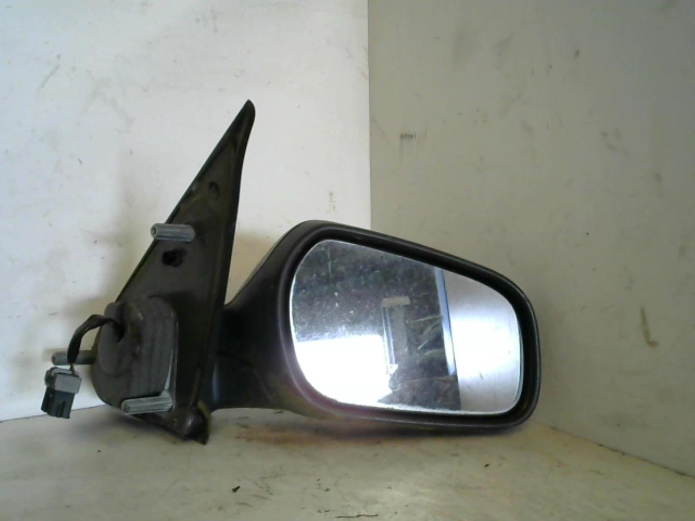 Specchietto retrovisore destro