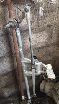 Moteur essuie glace avant