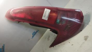 Fanale posteriore principale sinistro (luci)