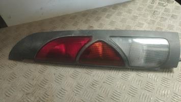 Fanale posteriore principale destro (luci)