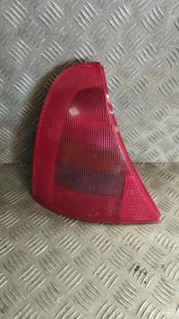 Fanale posteriore principale sinistro (luci)