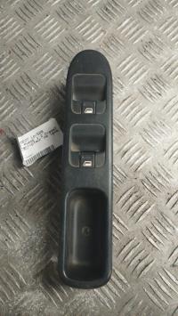 Interruptor de elevalunas