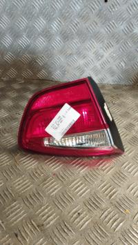 Feu arriere secondaire gauche (feux)