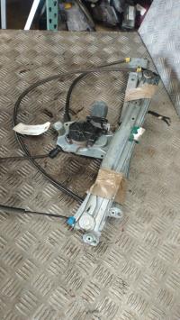 Leve vitre electrique avant droit