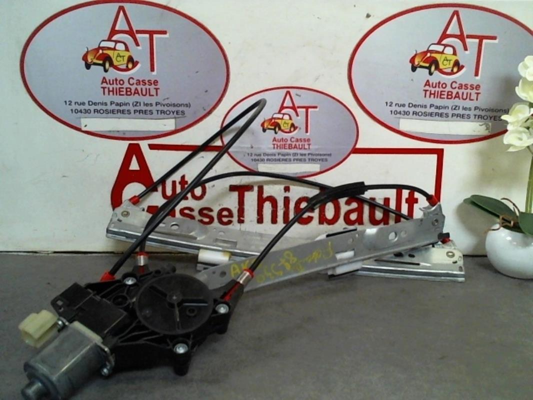 Alzacristalli elettrico anteriore destro