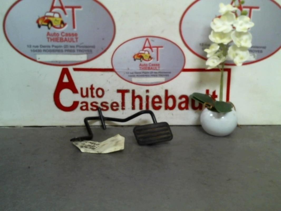 Pedale acceleratore