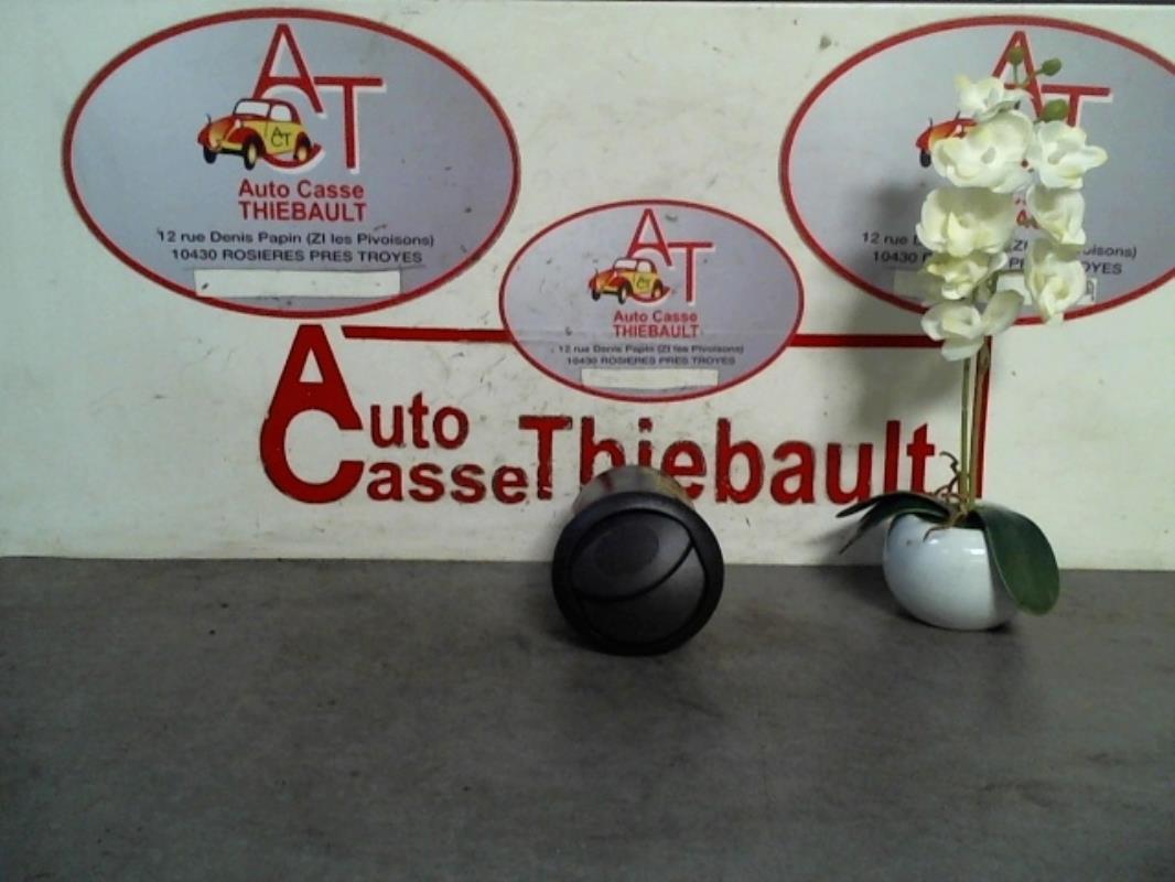 Aerateur tableau de bord