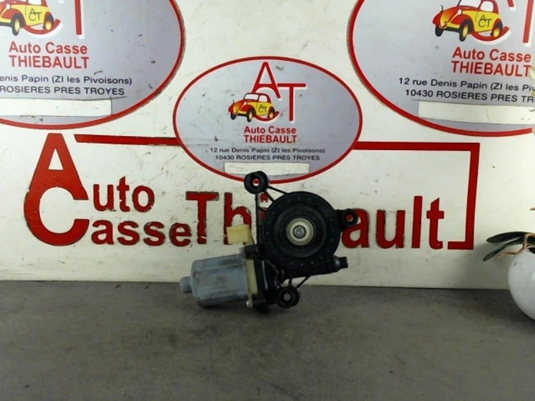 Motore alzacristalli anteriore sinistro