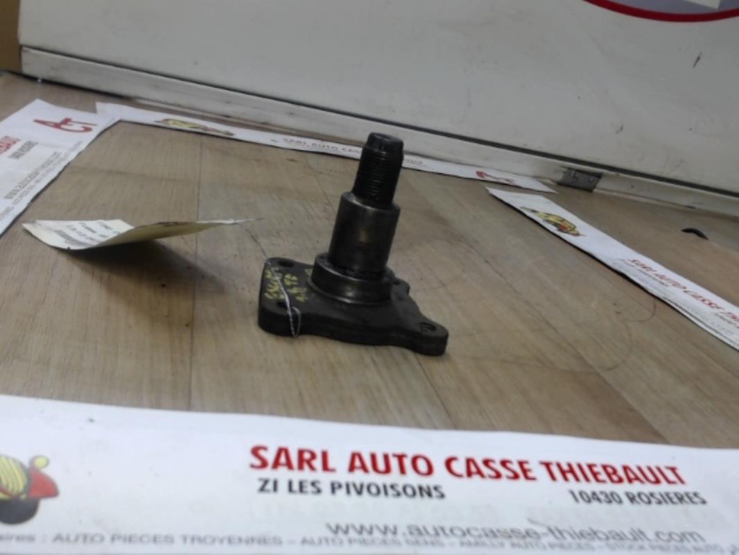 Fusee arriere droit