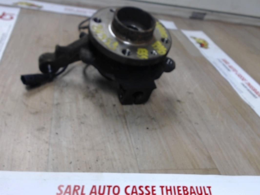 Fusee avant droit