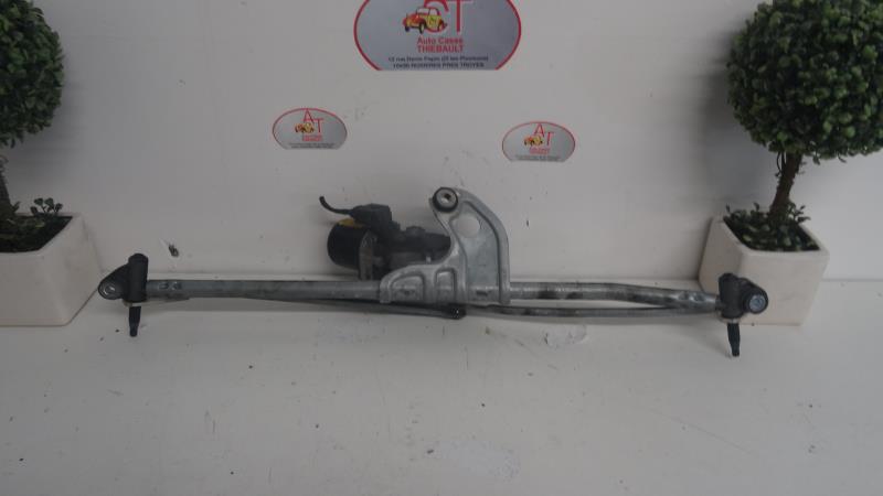 Moteur essuie glace avant