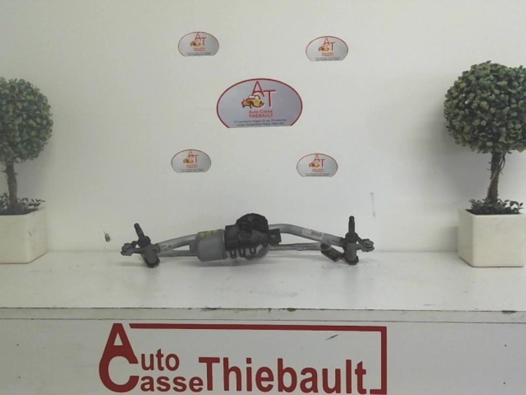 Moteur essuie glace avant