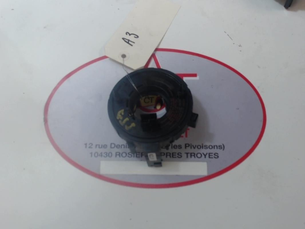 Contactor giratorio