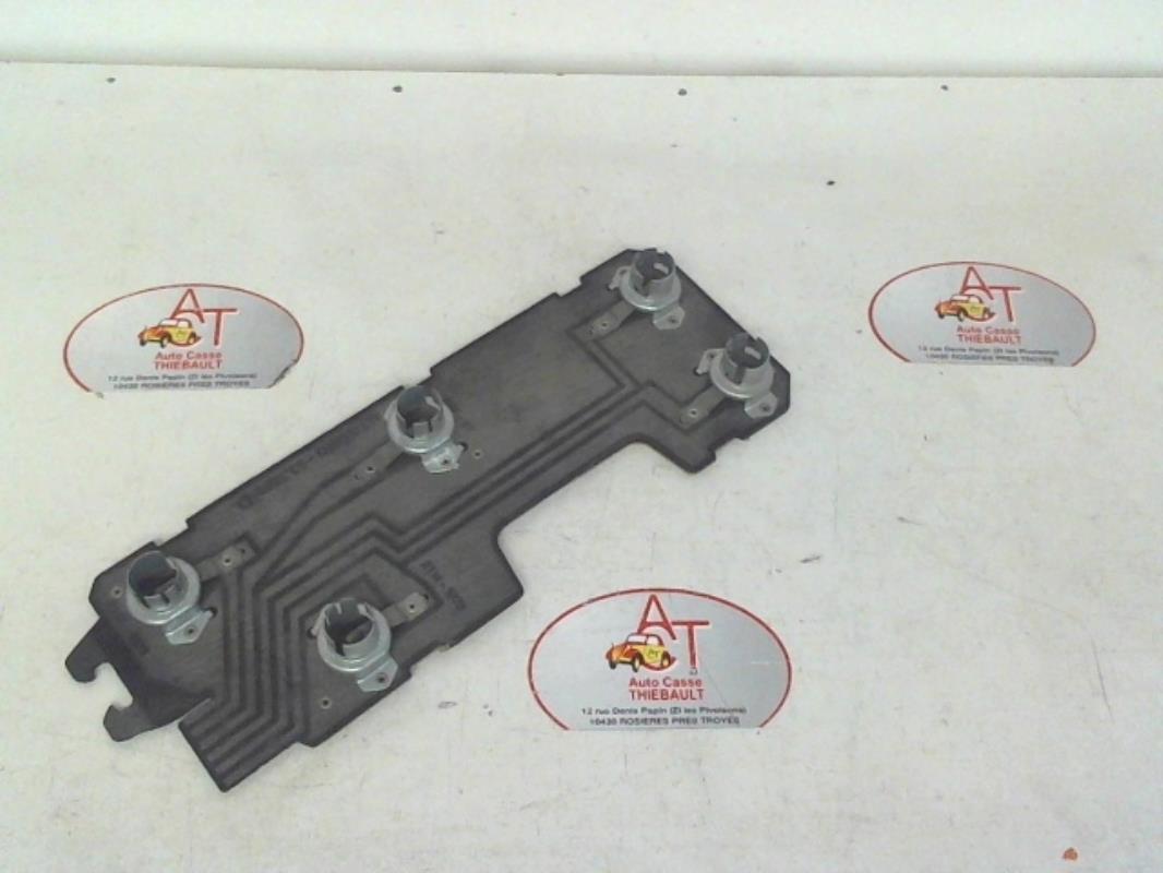 Base portalampade fanale posteriore destro
