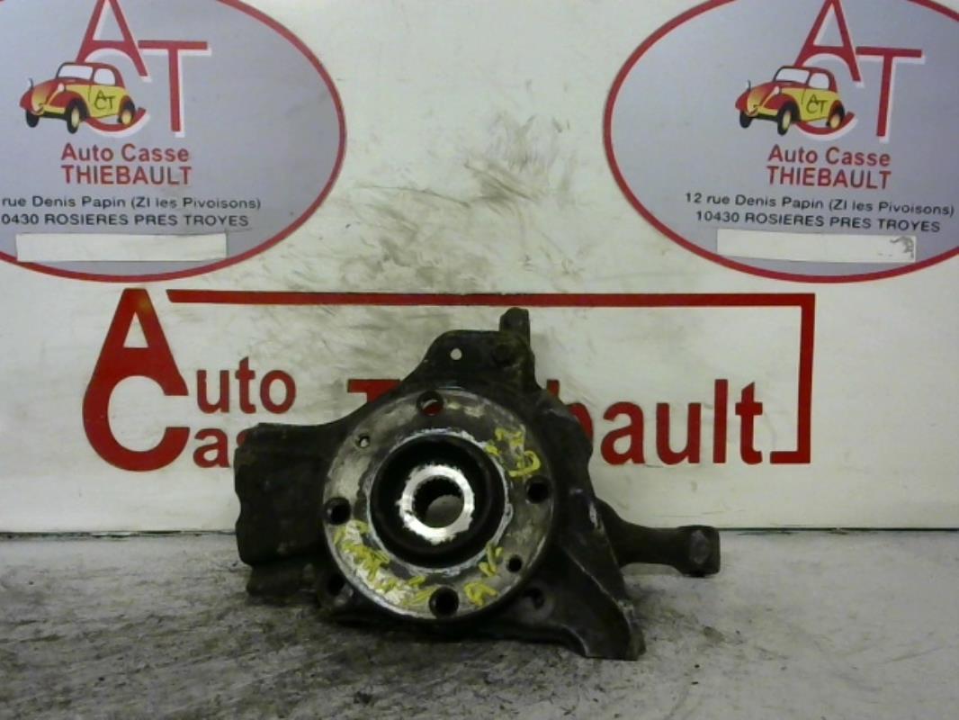 Fusee avant droit