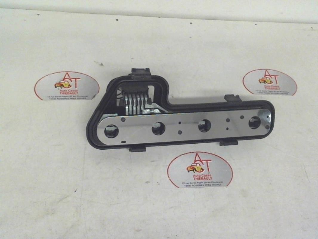 Base portalampade fanale posteriore destro