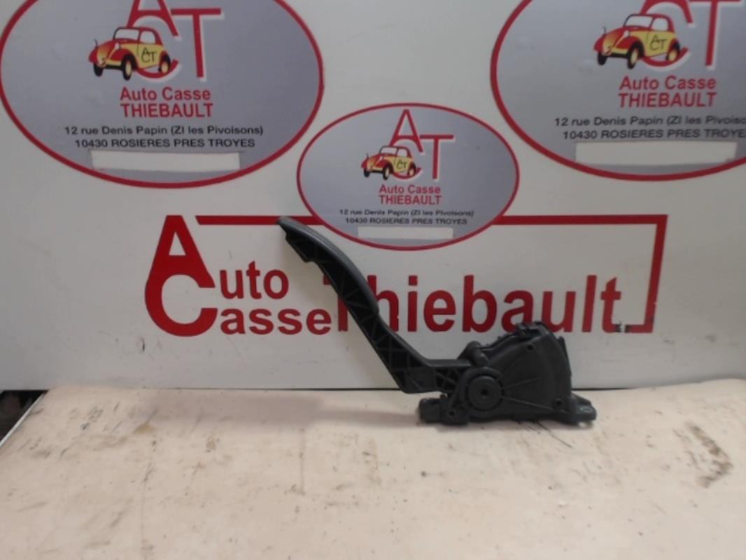 Pedale d'accelerateur