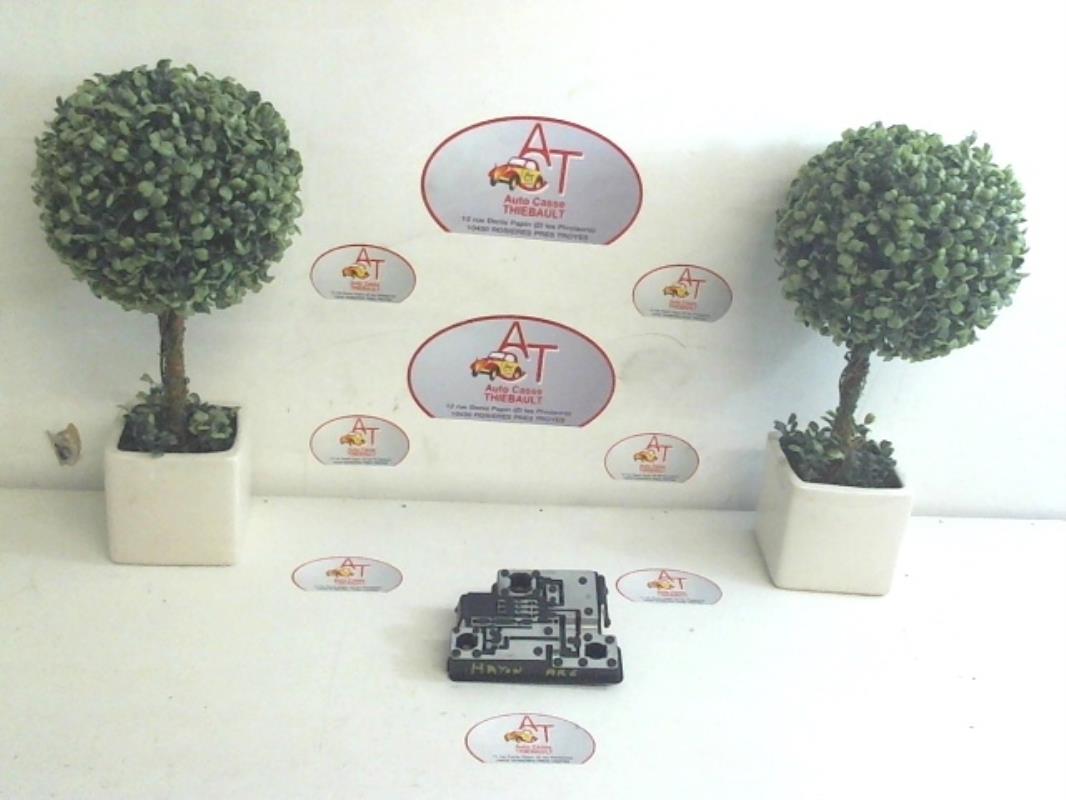 Base portalampade fanale posteriore sinistro