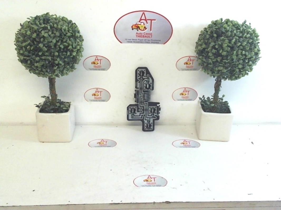 Base portalampade fanale posteriore destro