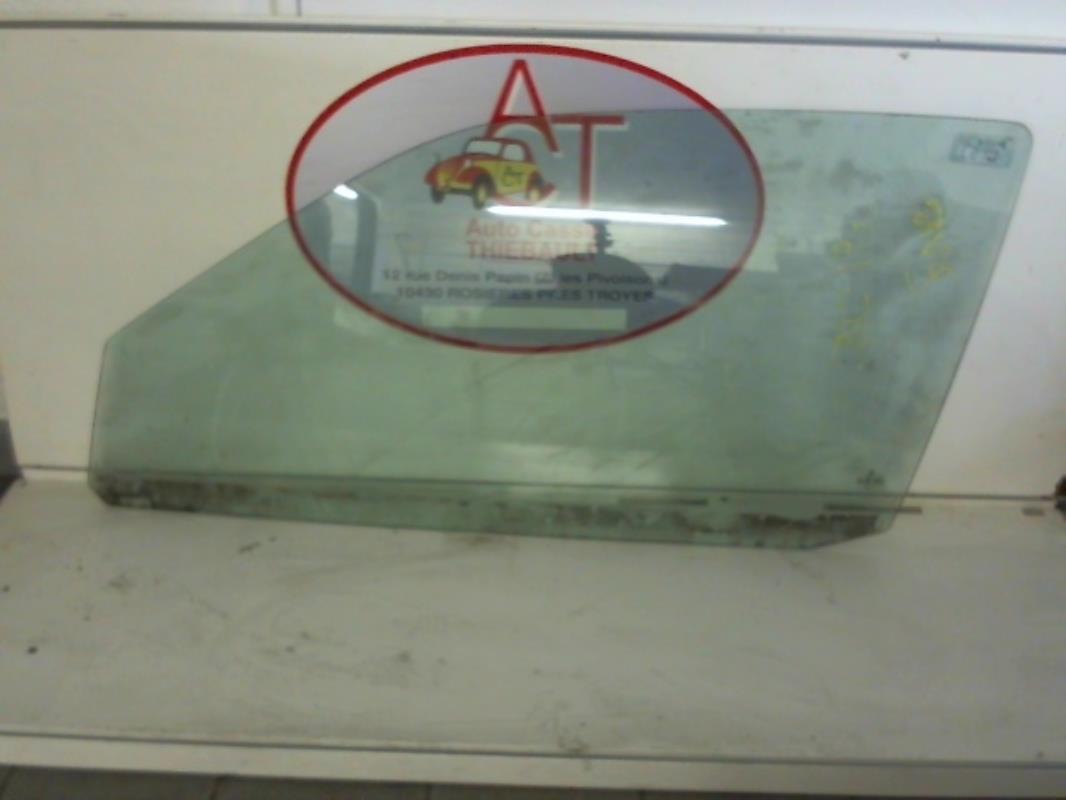 Vitre avant gauche