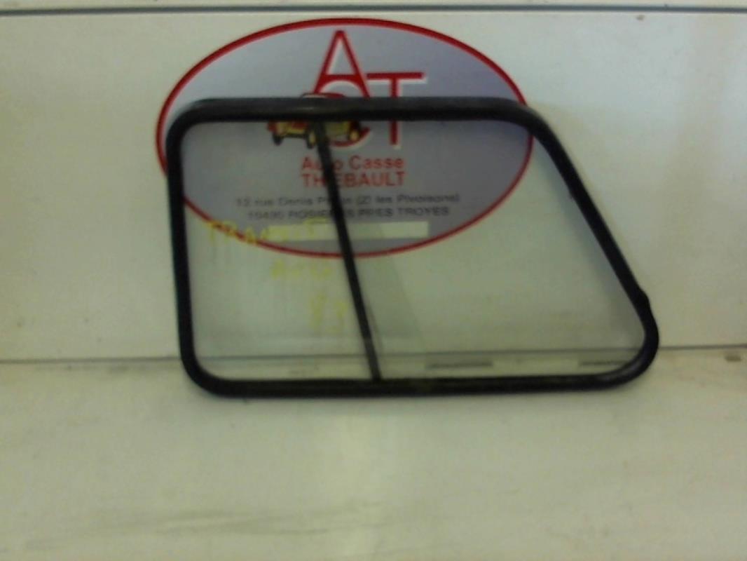 Vitre avant gauche