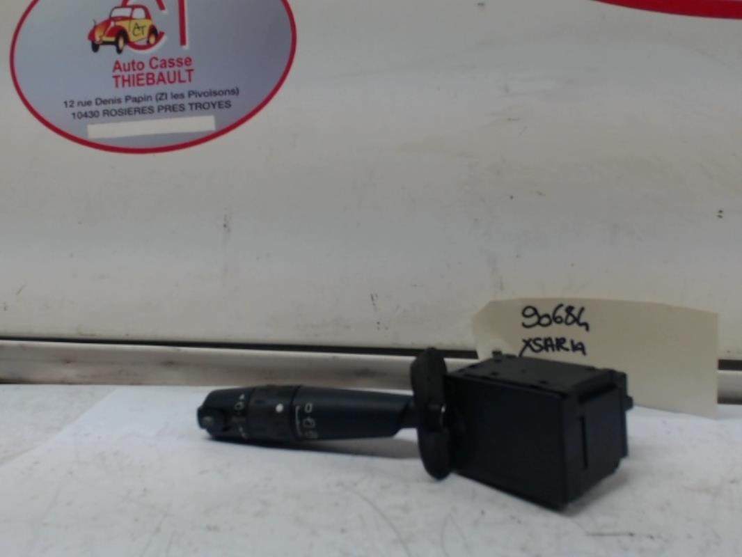 Commodo d'essuie glaces