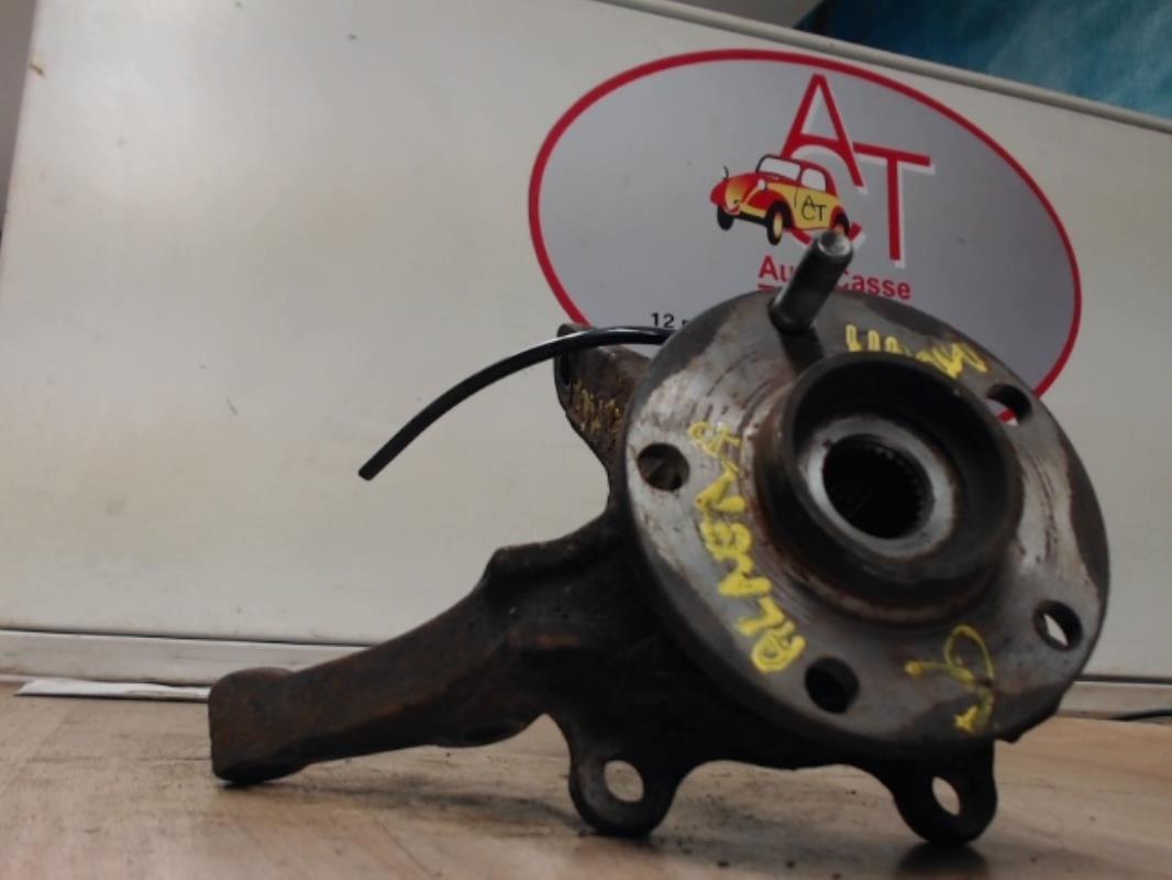 Fusee avant gauche
