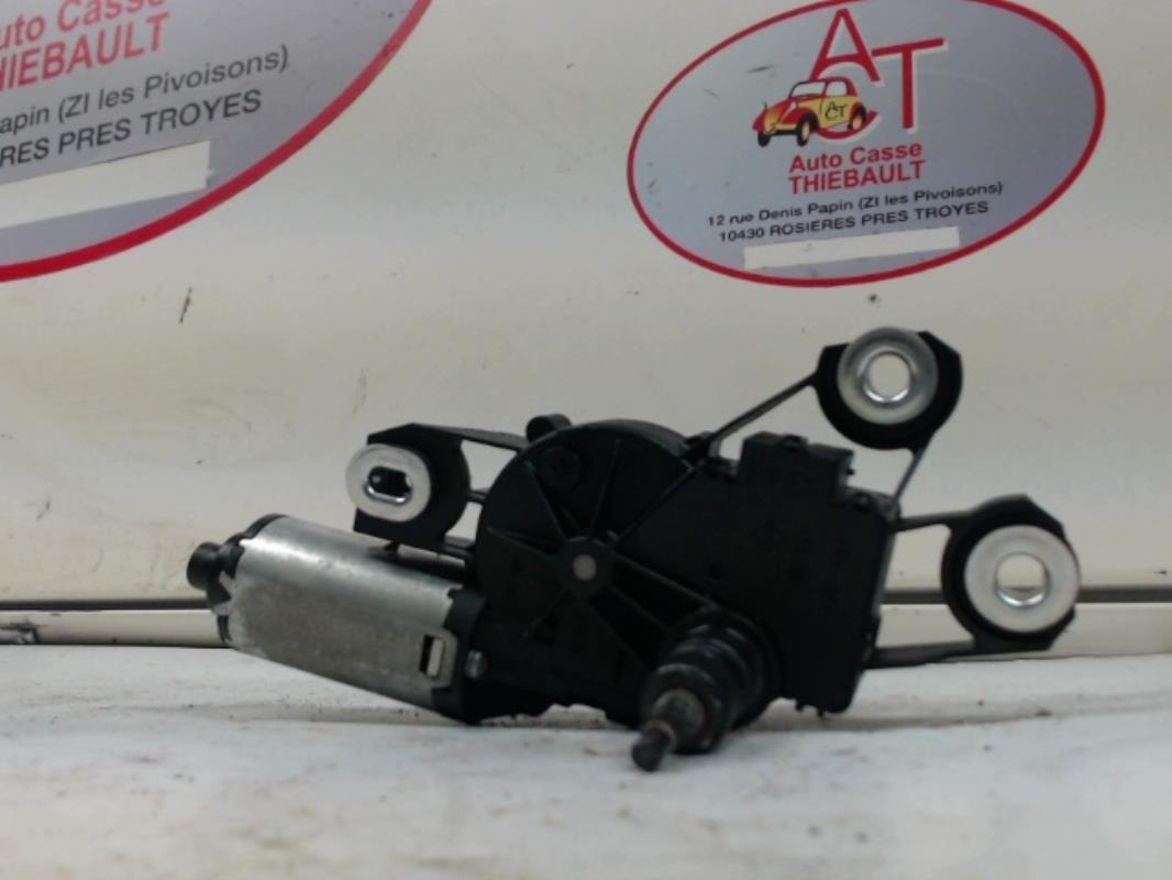 Moteur essuie glace arriere
