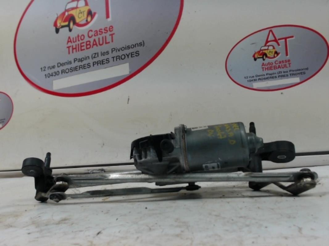 Moteur essuie glace avant