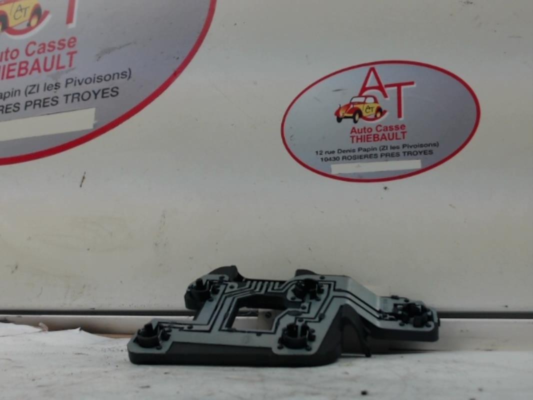 Base portalampade fanale posteriore destro