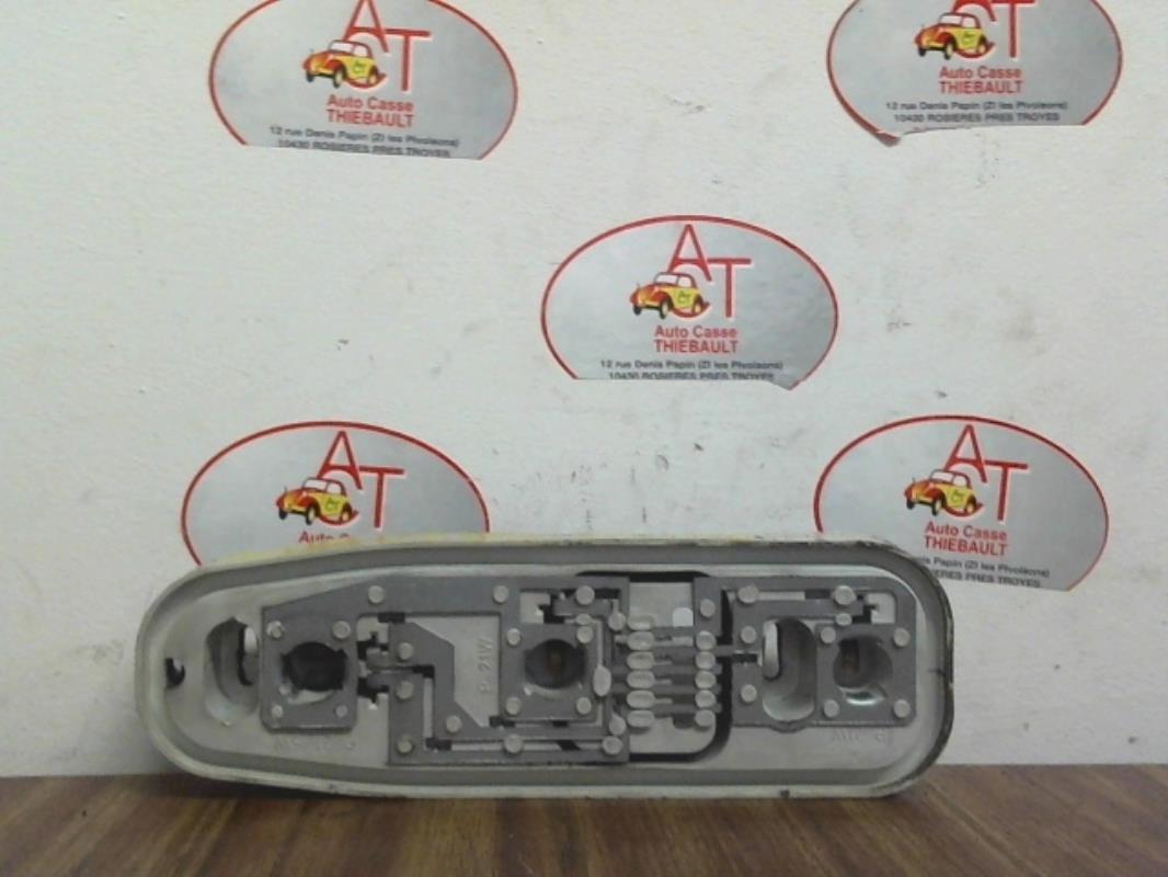 Base portalampade fanale posteriore destro