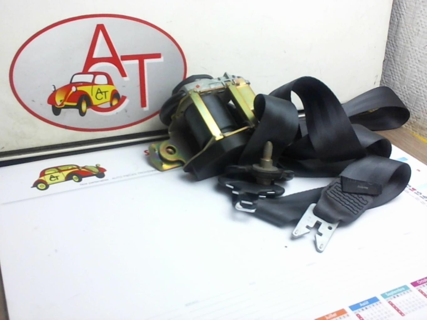 Ceinture arriere droit