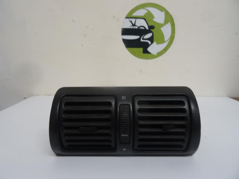 Aerateur tableau de bord