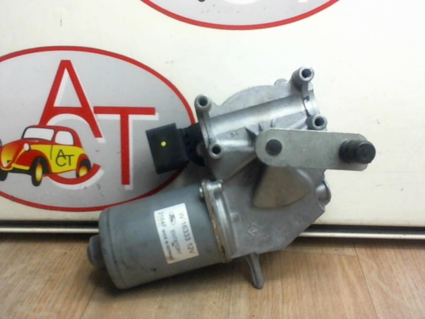 Moteur essuie glace avant